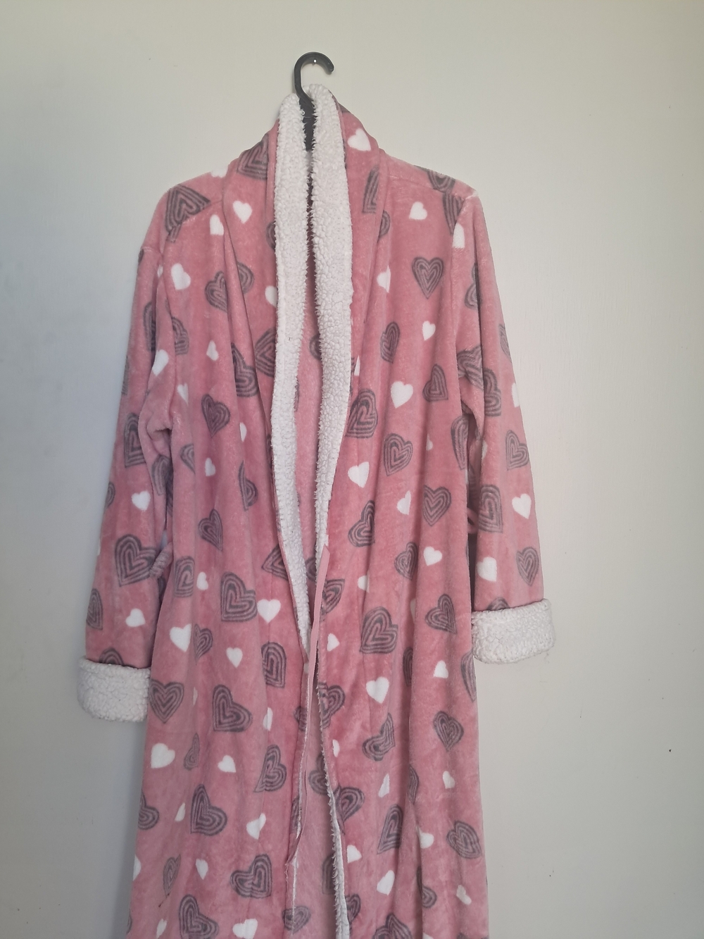 Secret Treasures Pink and Gray Plush Heart Robe